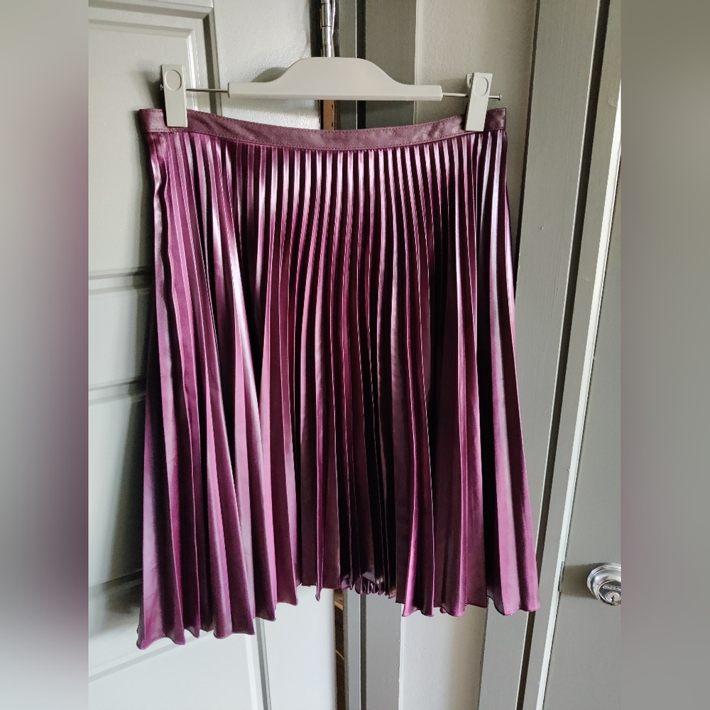 Karen Millen pleated purple skirt size US 8